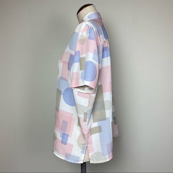 Vintage Geometric Print Blouse - Picture 4 of 9